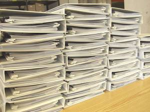 Viele Ordner �bereinander.